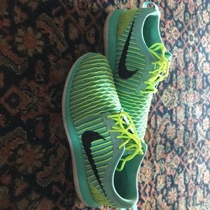 Nike Roshe Two Flyknit